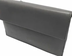 Clutches & Abendtaschen grau