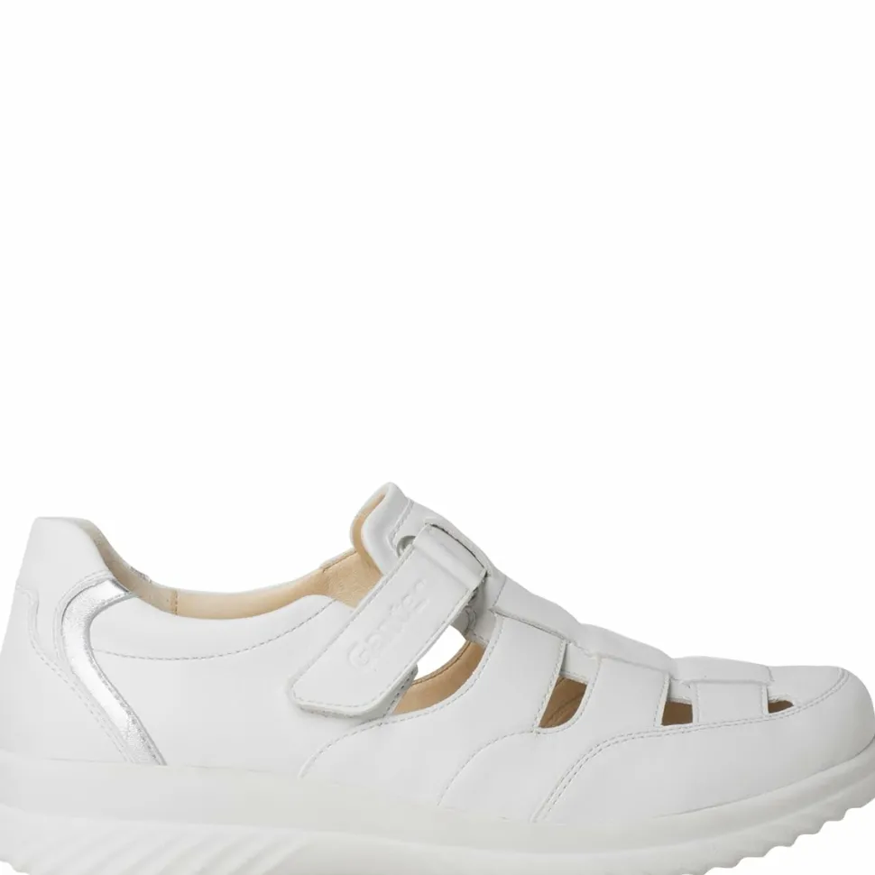 Halbschuhe