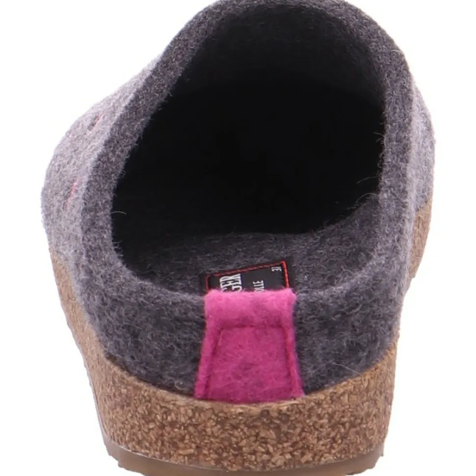 Hausschuhe grau