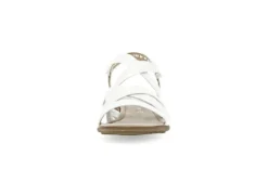 Klassische Sandalen