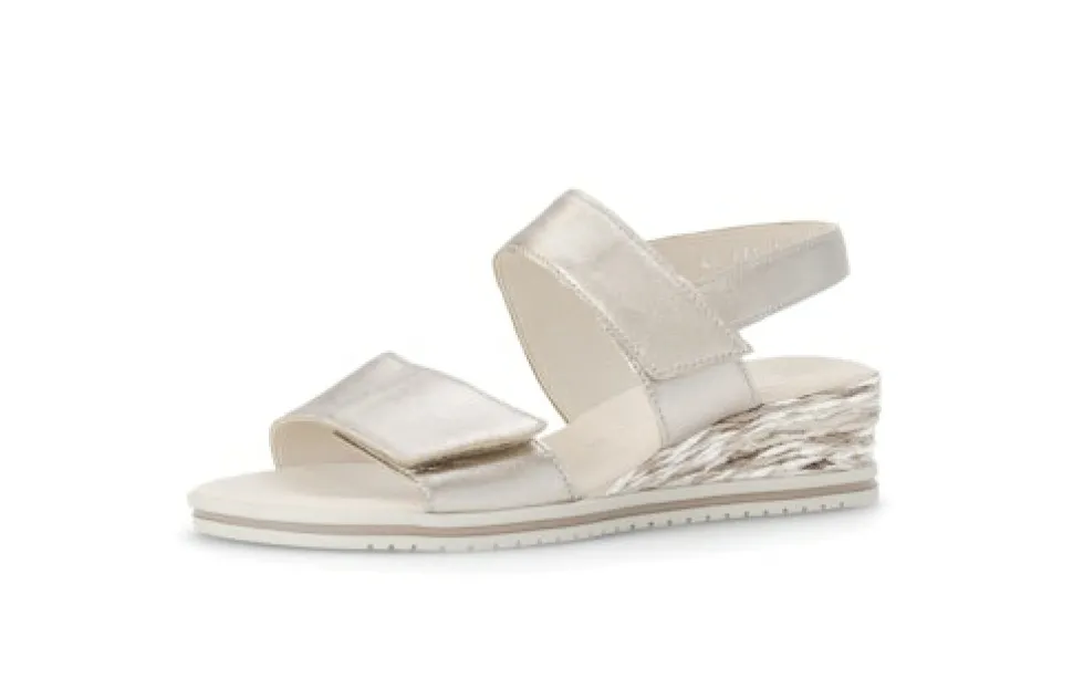 Klassische Sandalen