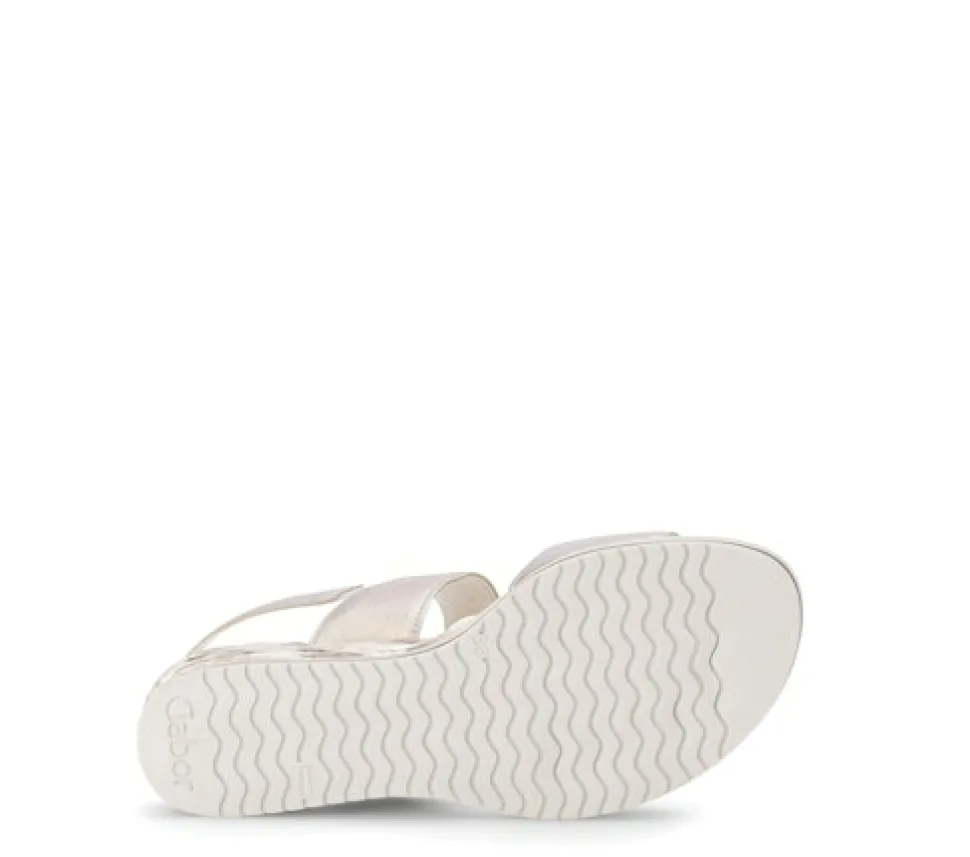 Klassische Sandalen