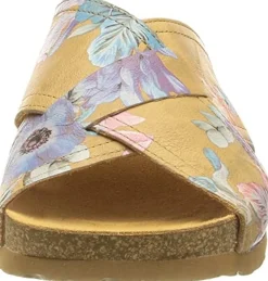 Klassische Sandalen bunt