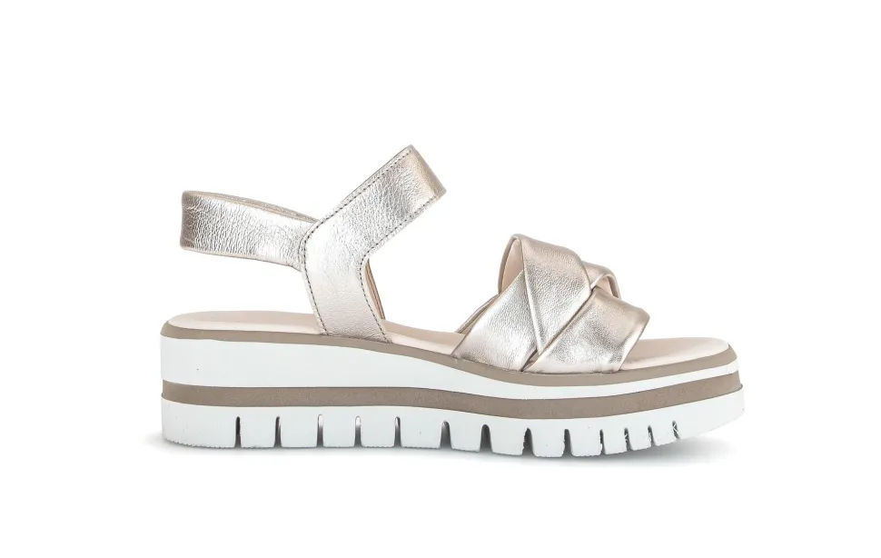 Klassische Sandalen gold Fashion 44