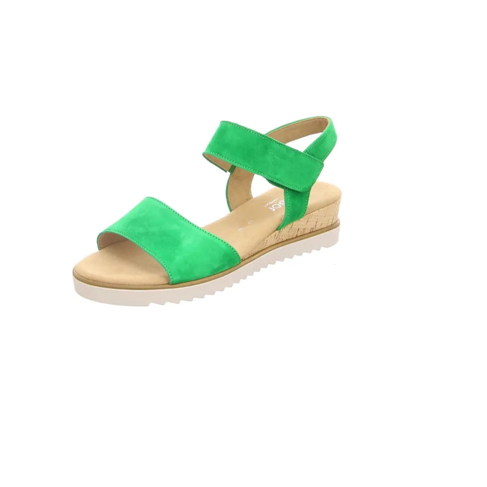 Klassische Sandalen grün