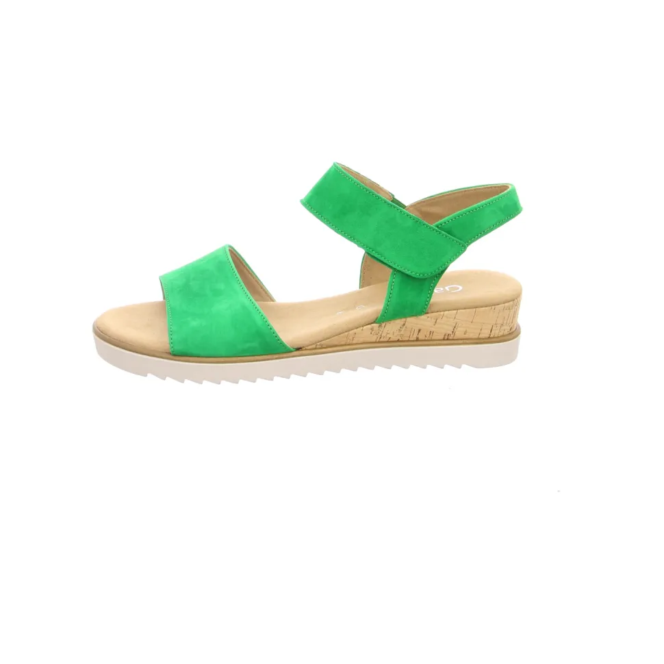 Klassische Sandalen grün