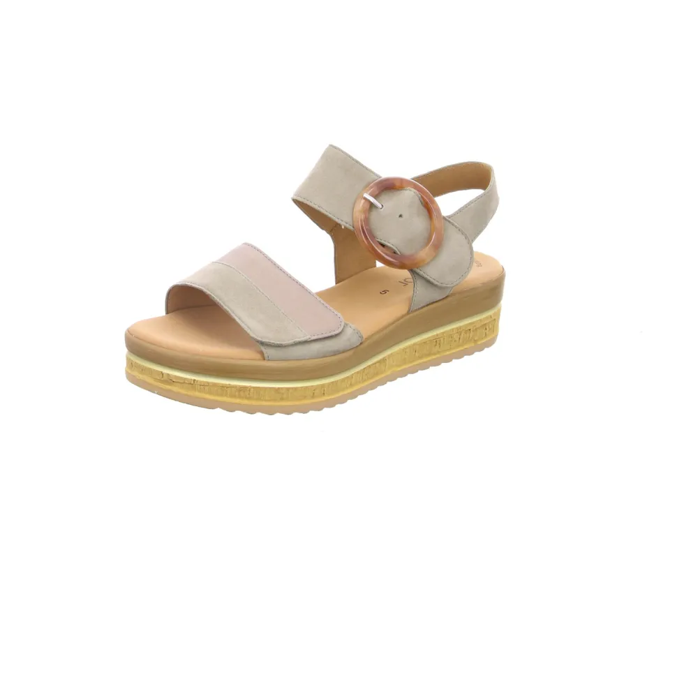 Klassische Sandalen grün