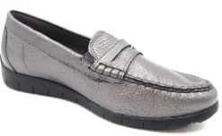 Klassische Slipper grau
