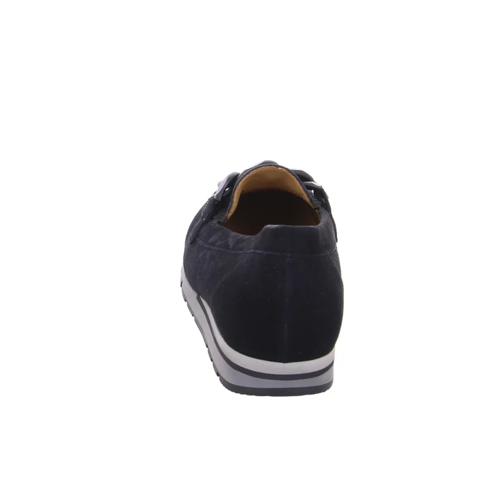 Klassische Slipper schwarz