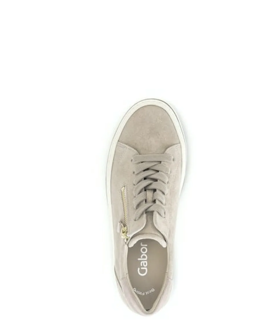 Sneaker