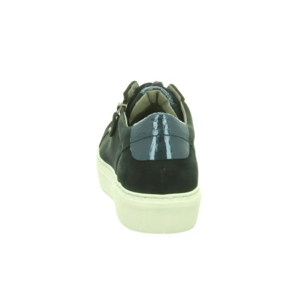 Sneaker blau