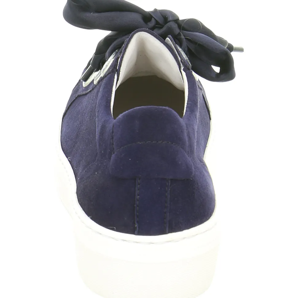 Sneaker blau