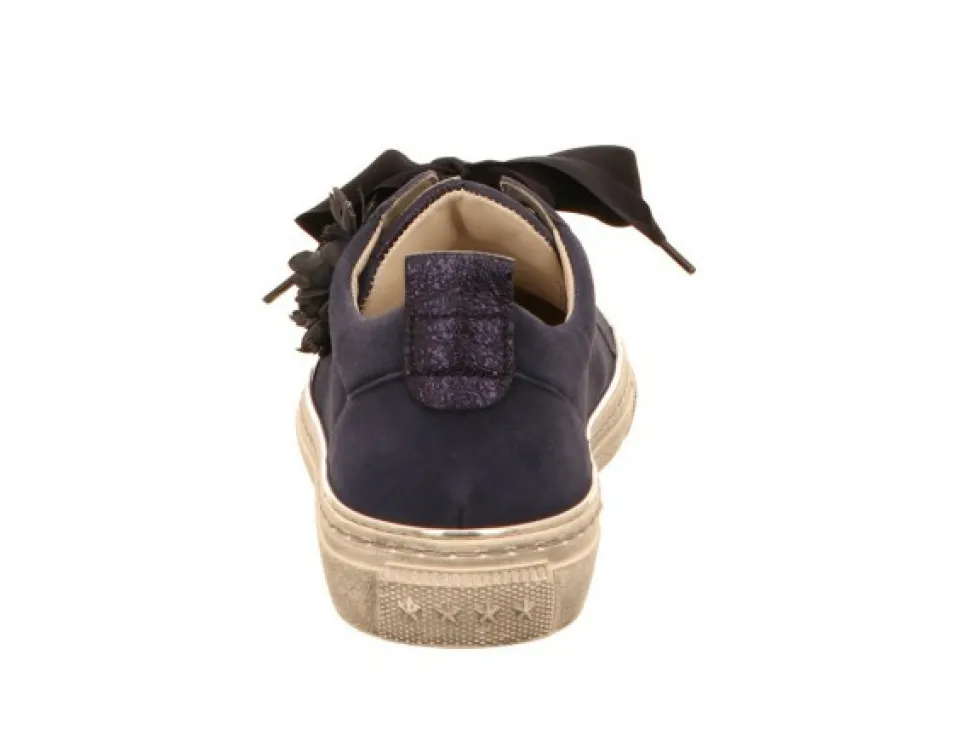 Sneaker blau