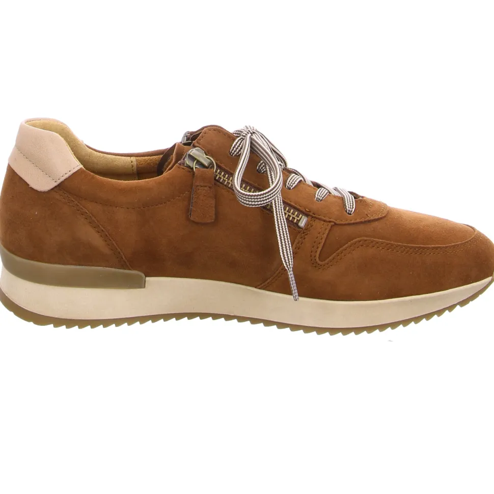 Sneaker braun