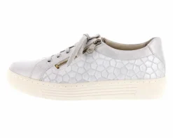Sneaker weiß