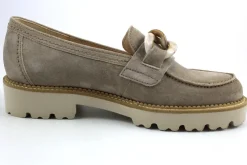 Sportliche Slipper beige