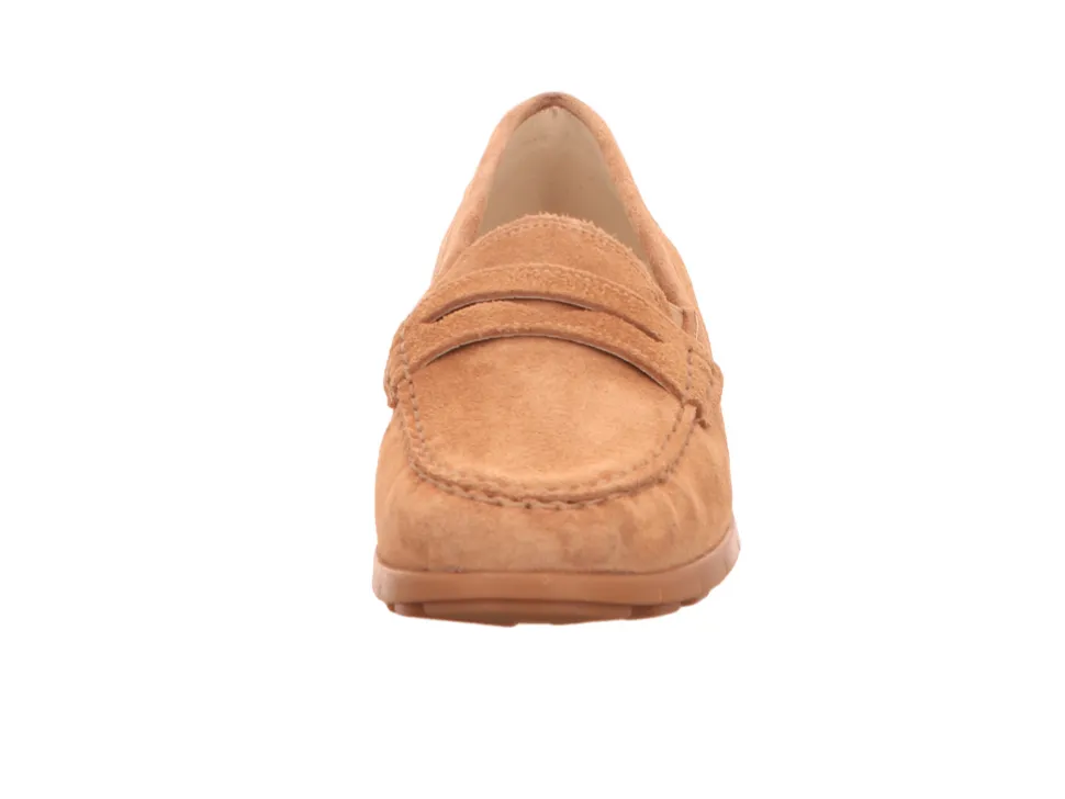 Sportliche Slipper beige