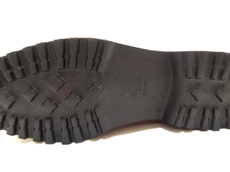 Sportliche Slipper braun