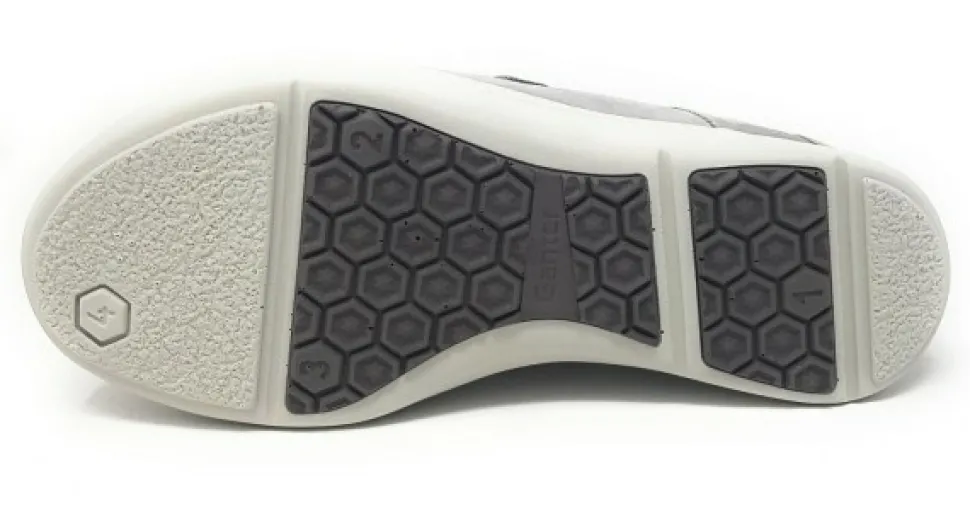 Sportliche Slipper grau