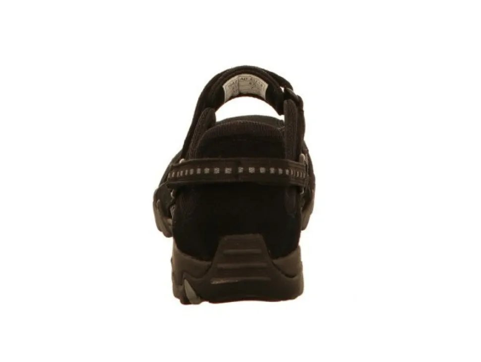 Sportliche Slipper schwarz Niro 84/84