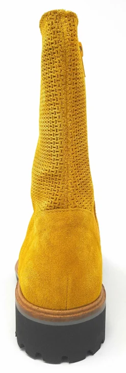 Stiefel gelb