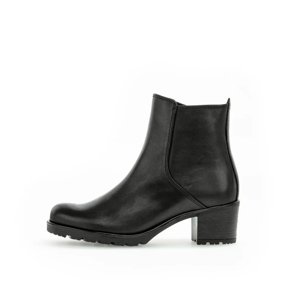 Stiefeletten schwarz