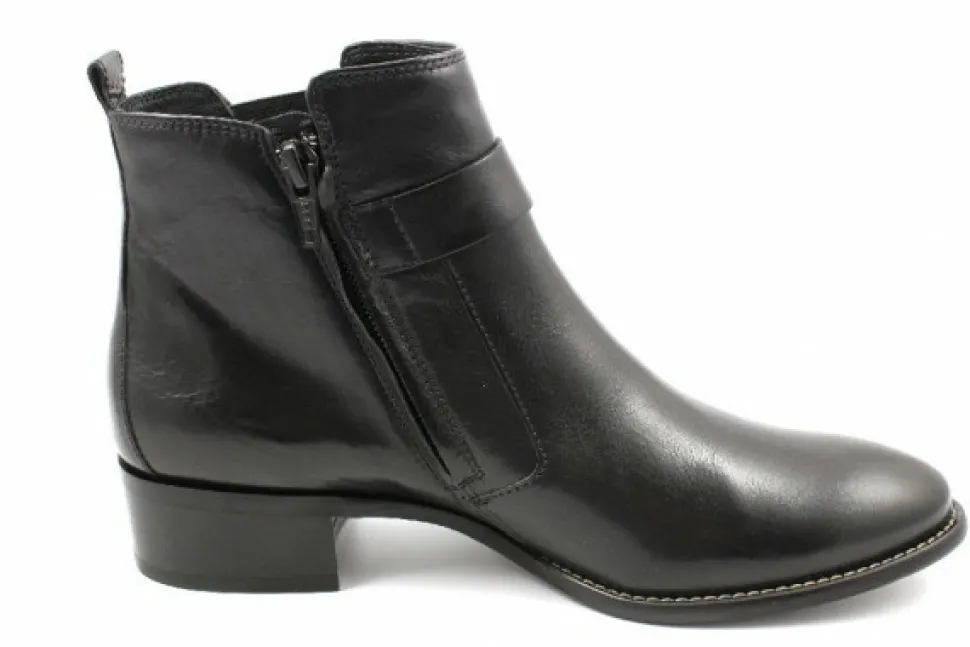 Stiefeletten schwarz