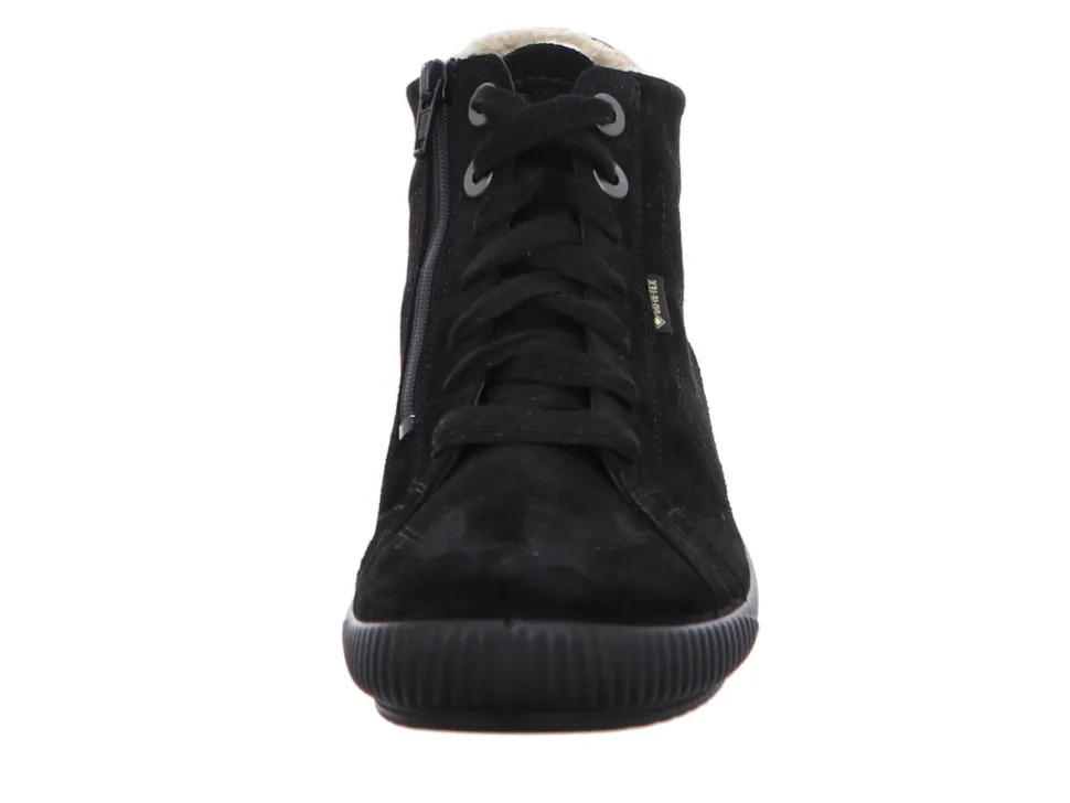 Winterstiefel schwarz