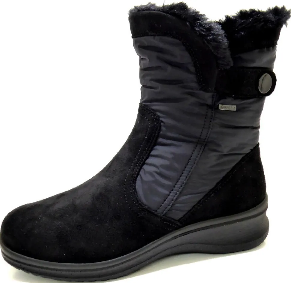 Winterstiefel schwarz