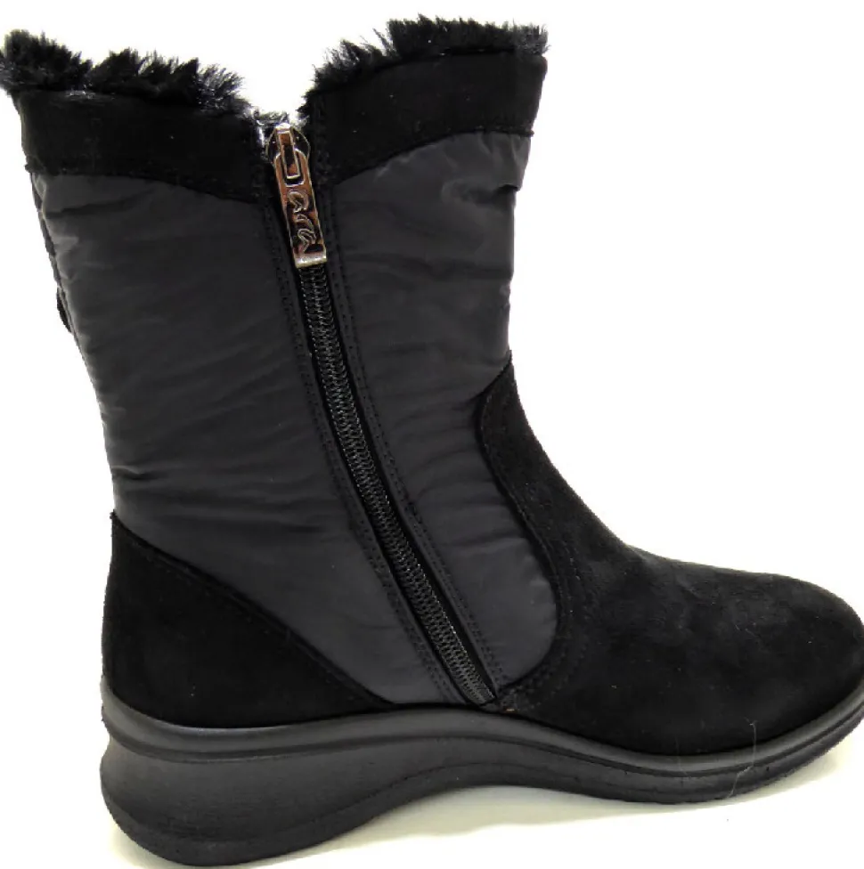 Winterstiefel schwarz
