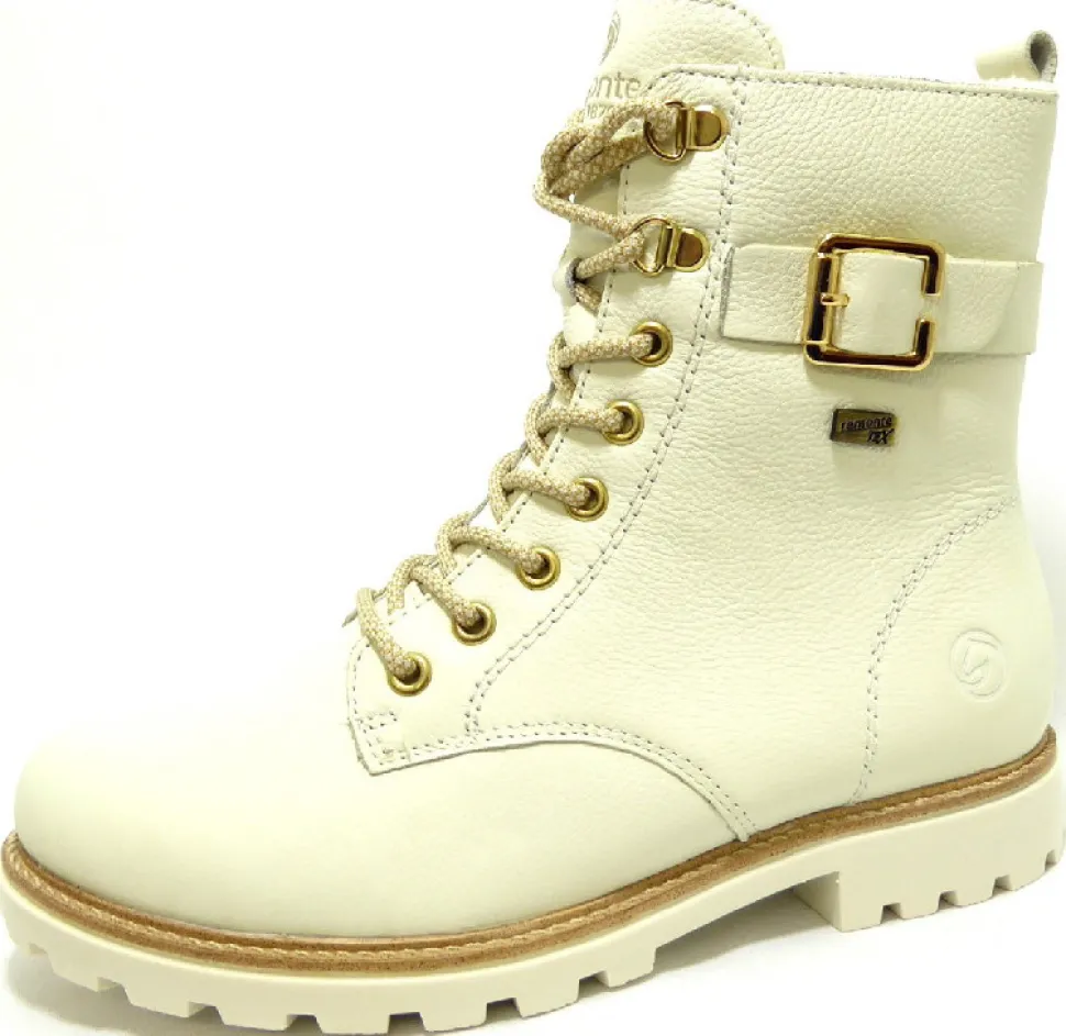 Winterstiefel weiss