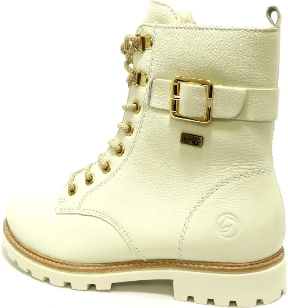 Winterstiefel weiss