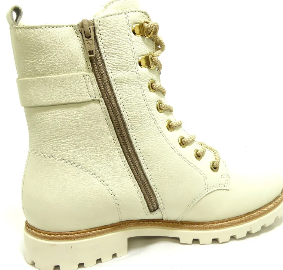 Winterstiefel weiss